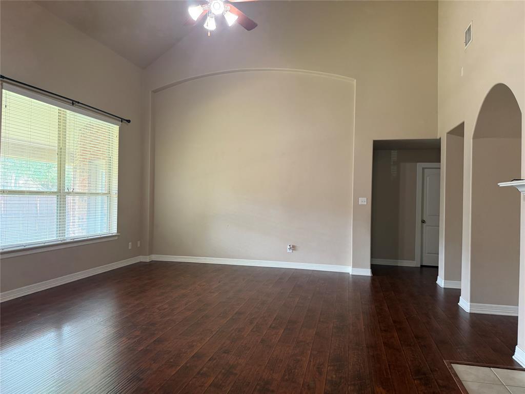 9638 Castlerock Trail Property Photo 27