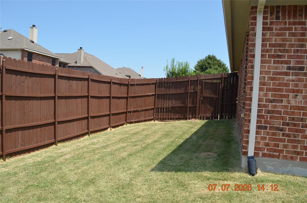 9638 Castlerock Trail Property Photo 32