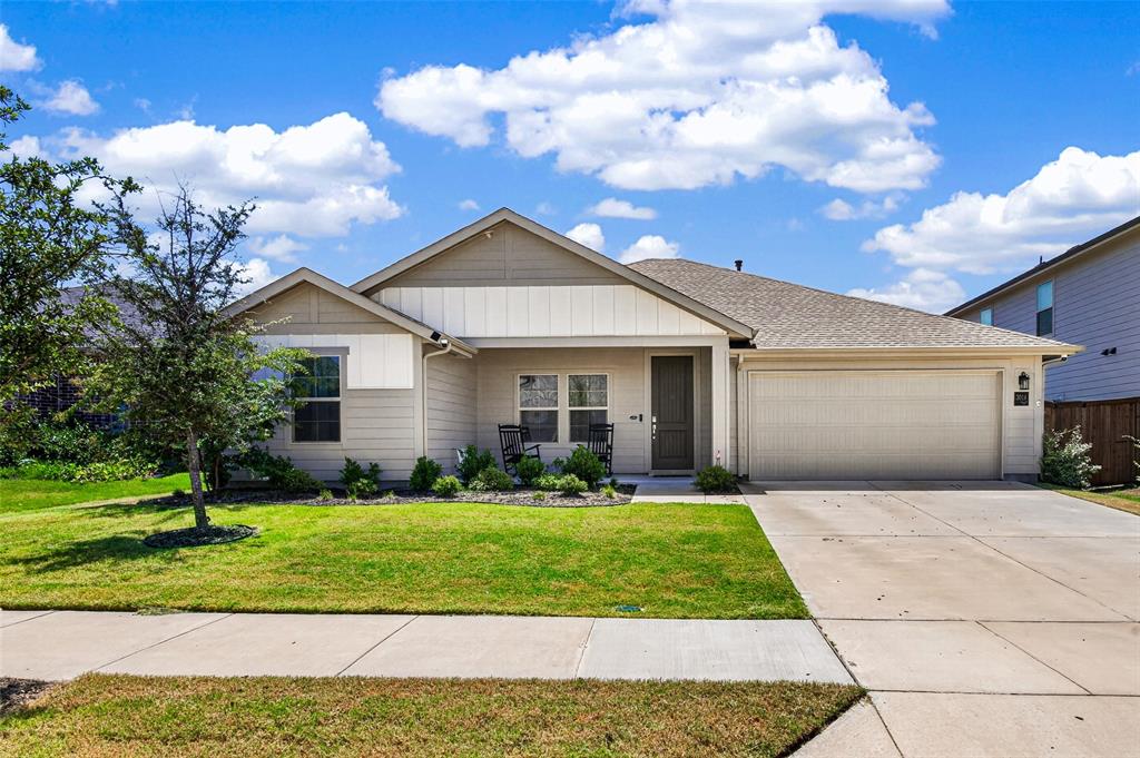 3014 Water Light Lane