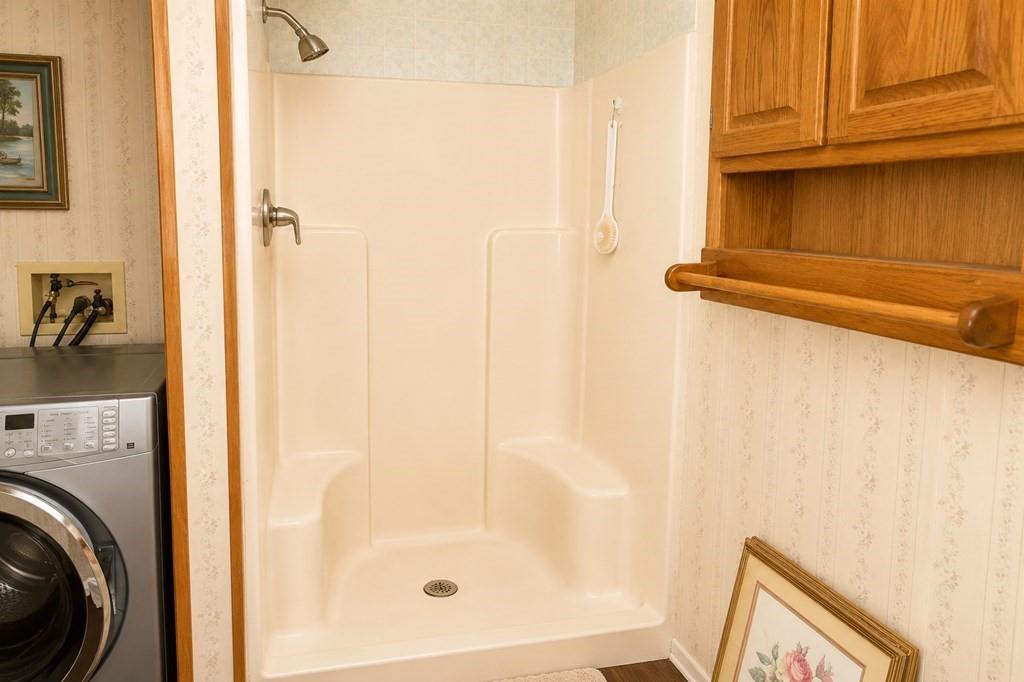 124 W Cedar Lane Property Photo 6