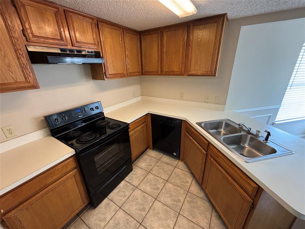 6421 Nellie Drive Property Photo 6