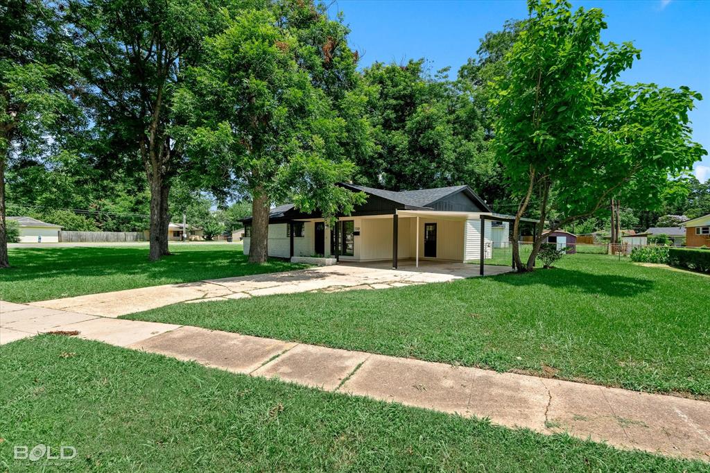 3308 Black Lake Circle Property Photo 7