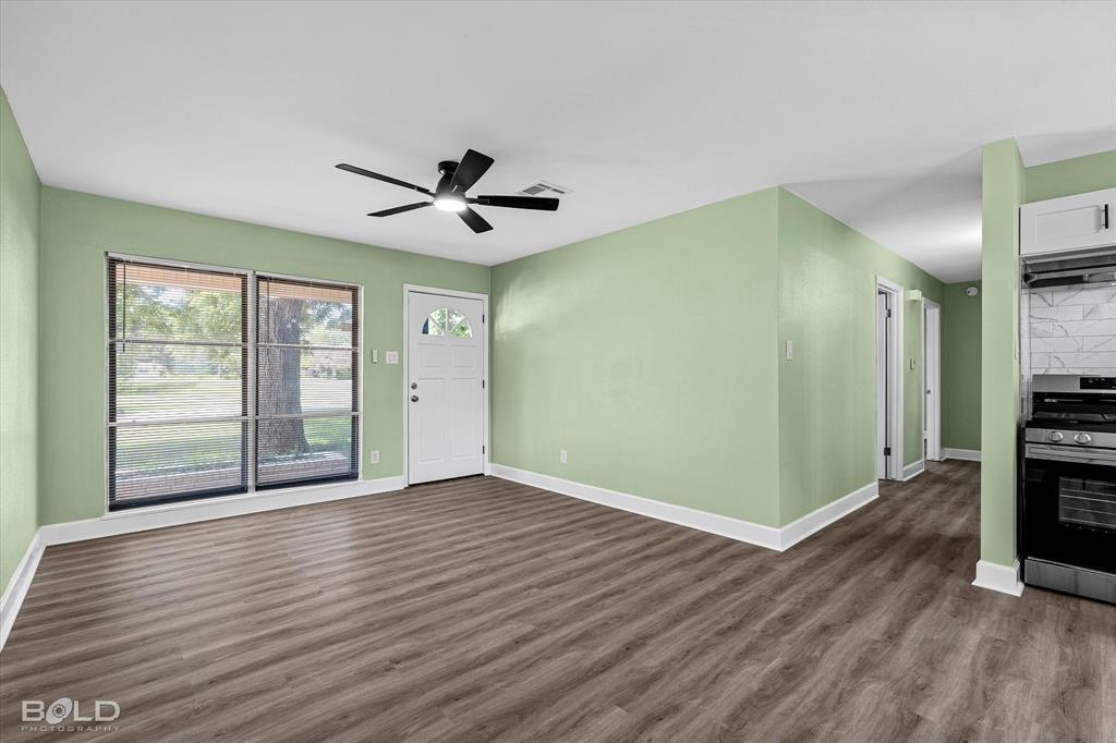 3308 Black Lake Circle Property Photo 15
