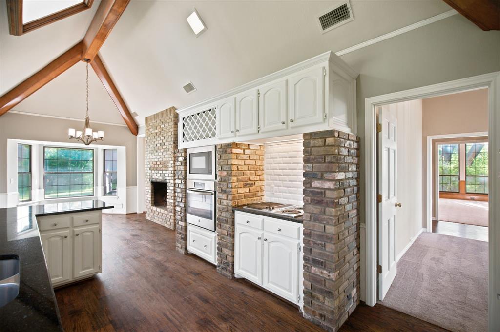 602 Riva Ridge Property Photo 13