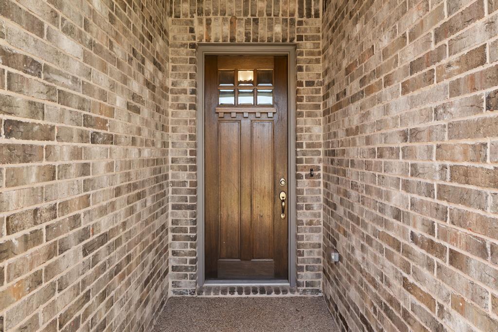 1801 Fabian Drive Property Photo 4