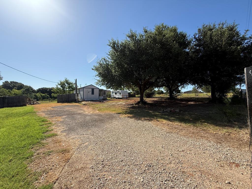 1362 Woodridge Property Photo 14