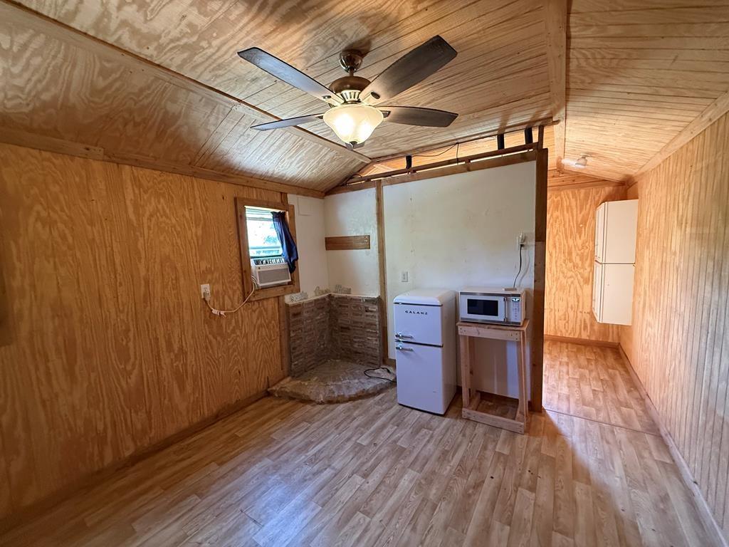1362 Woodridge Property Photo 16