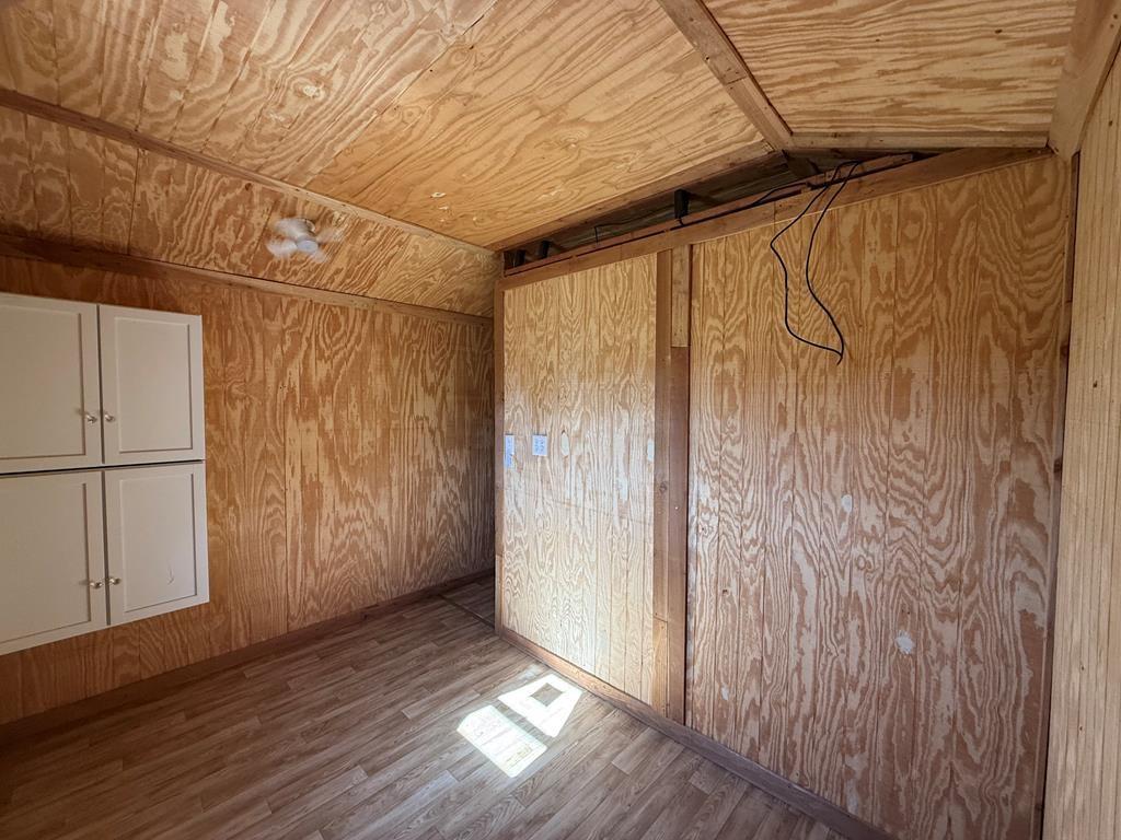 1362 Woodridge Property Photo 19