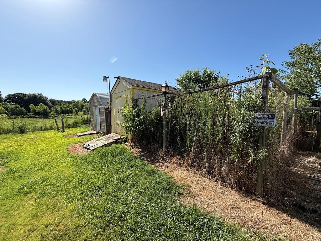 1362 Woodridge Property Photo 23