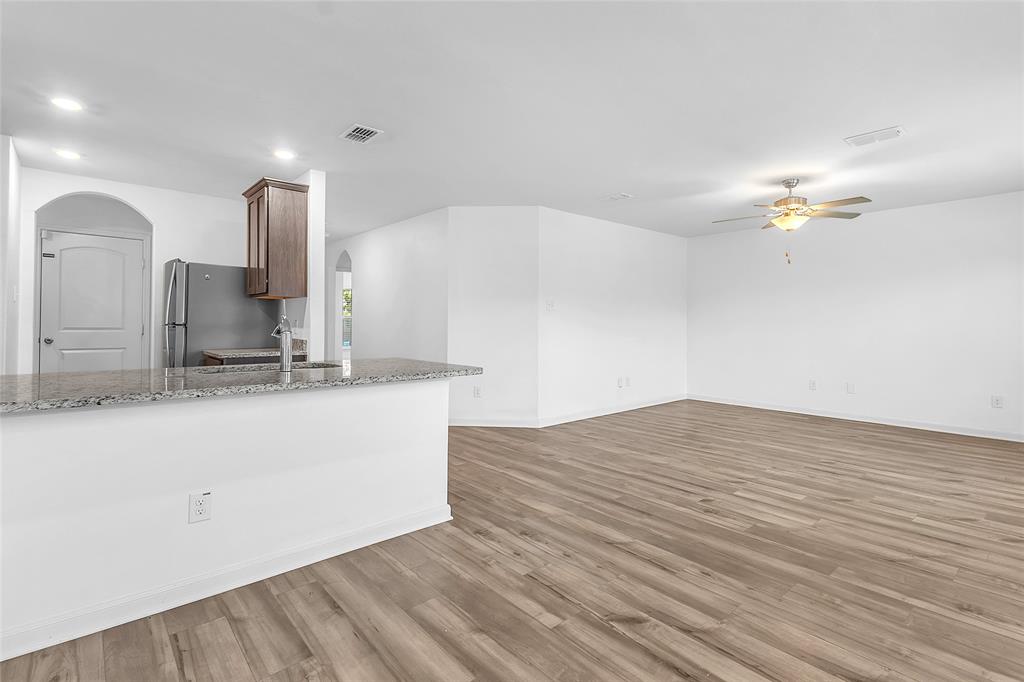 3083 Chillingham Drive Property Photo 13