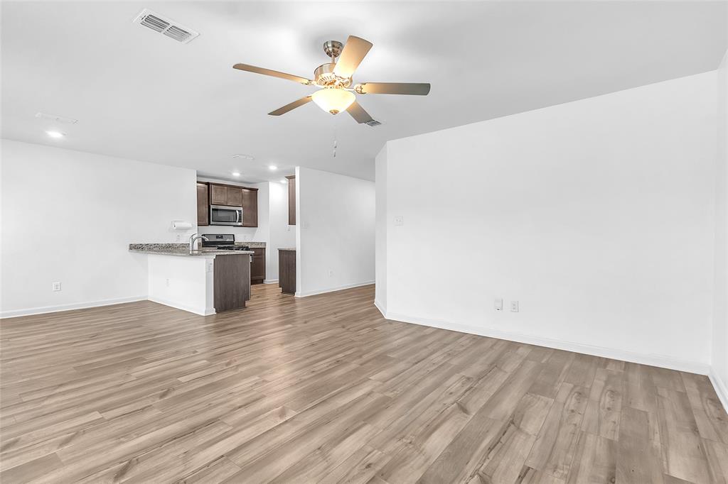 3083 Chillingham Drive Property Photo 14