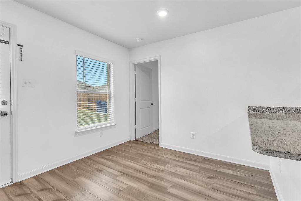 3083 Chillingham Drive Property Photo 15
