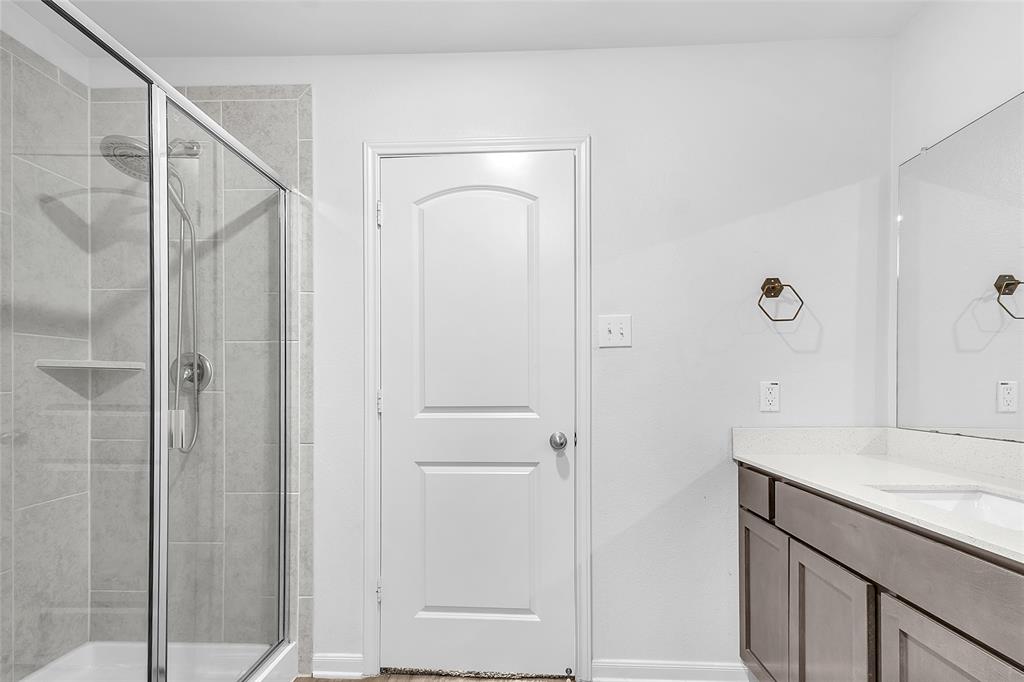 3083 Chillingham Drive Property Photo 20