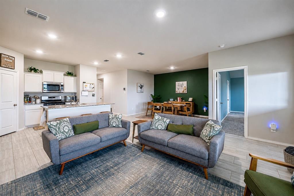 860 Round Robin Lane