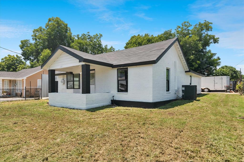 4201 Easter Avenue Property Photo 2