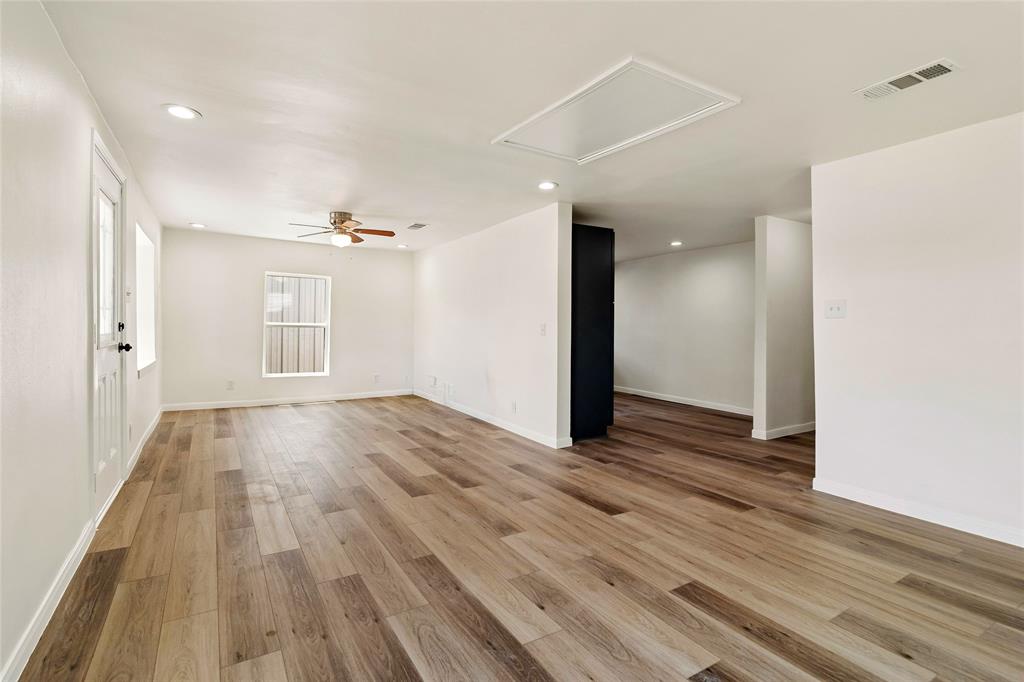 4201 Easter Avenue Property Photo 5