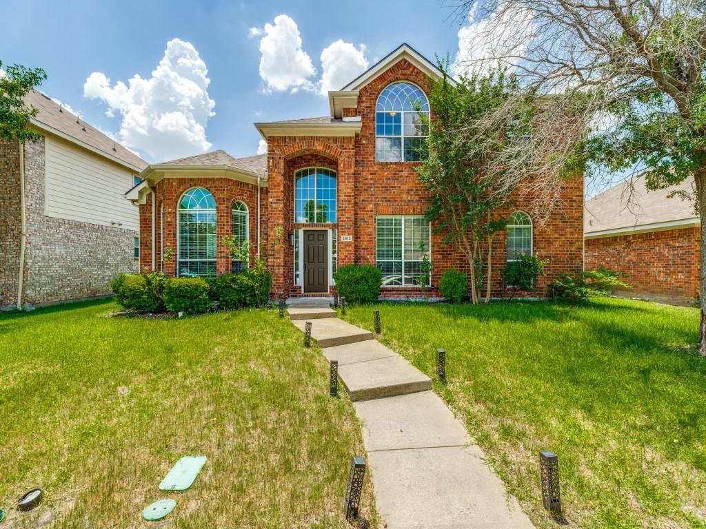 5913 Vineyard Lane Property Photo 1