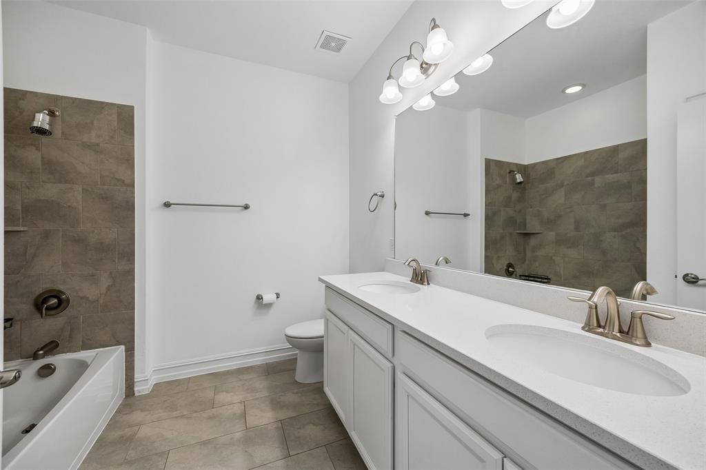 2909 Barnsley Drive Property Photo 17