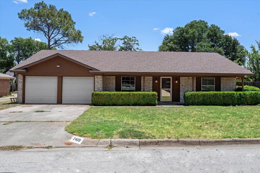 7409 Pinehurst Drive Property Photo 1
