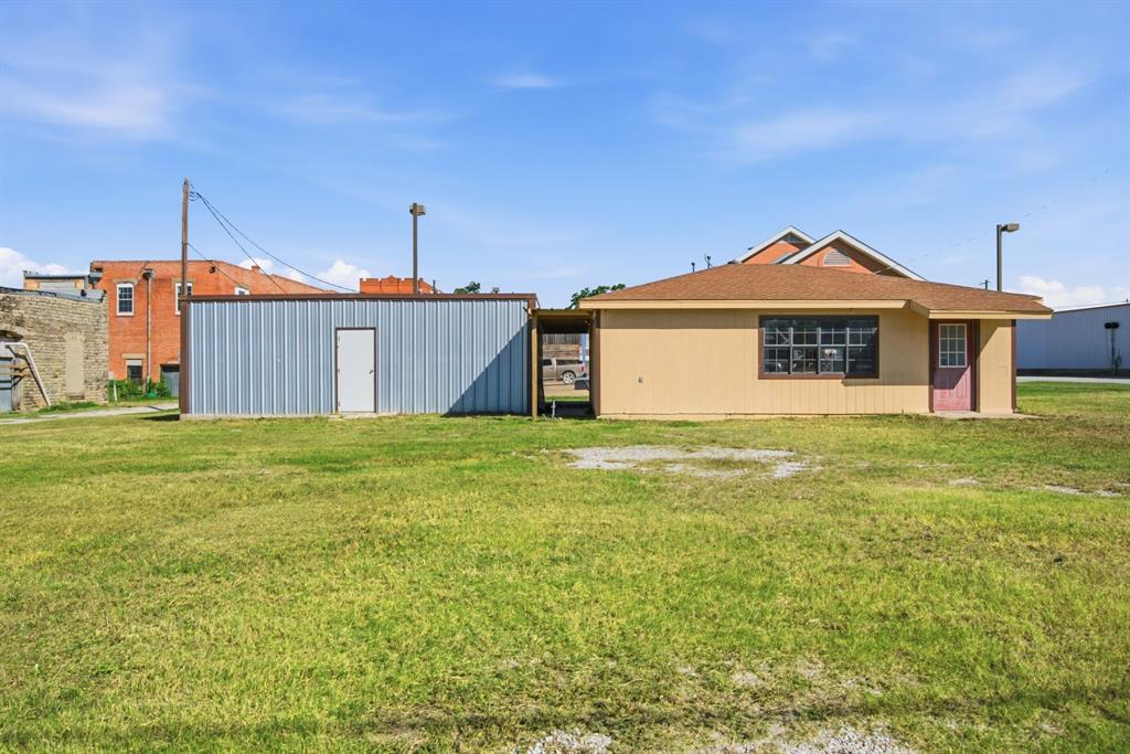 107 Briscoe Property Photo 10