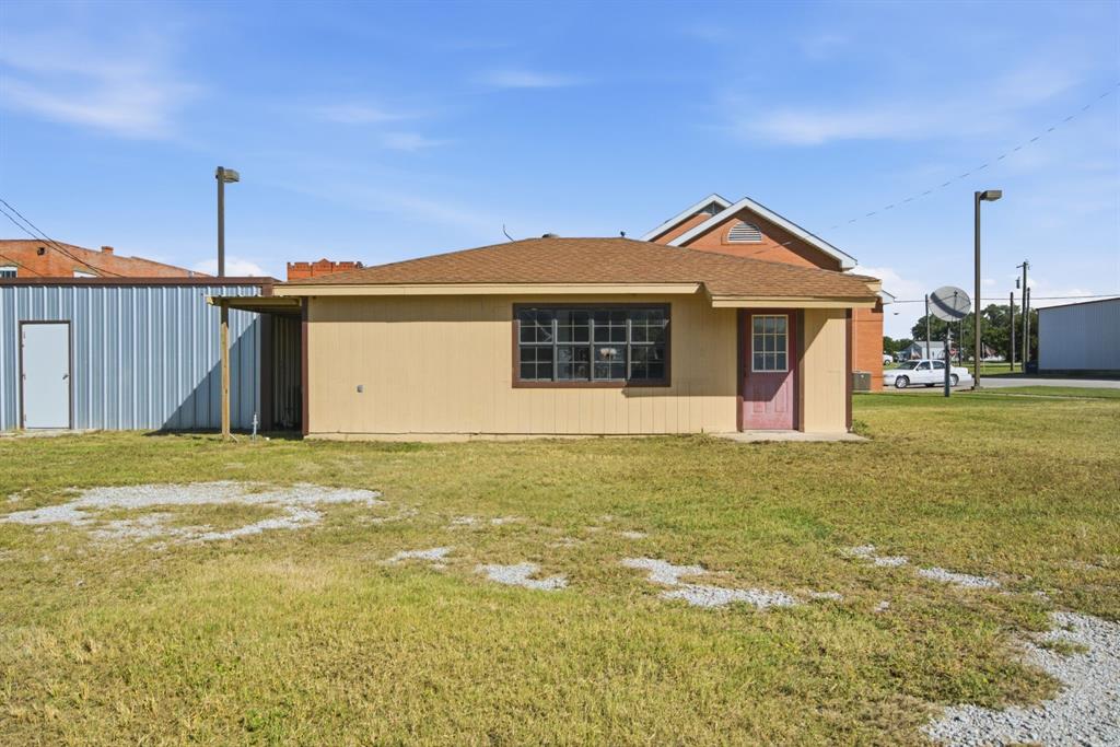 107 Briscoe Property Photo 11