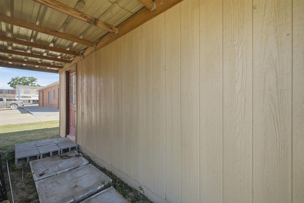 107 Briscoe Property Photo 14