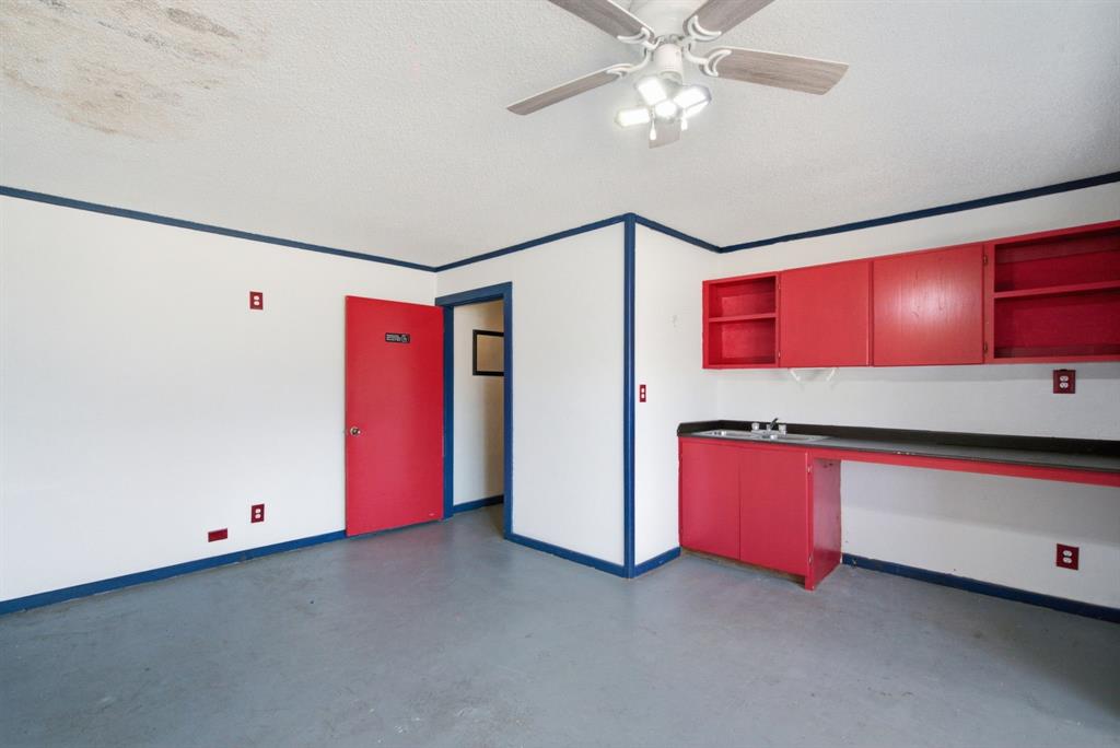 107 Briscoe Property Photo 19