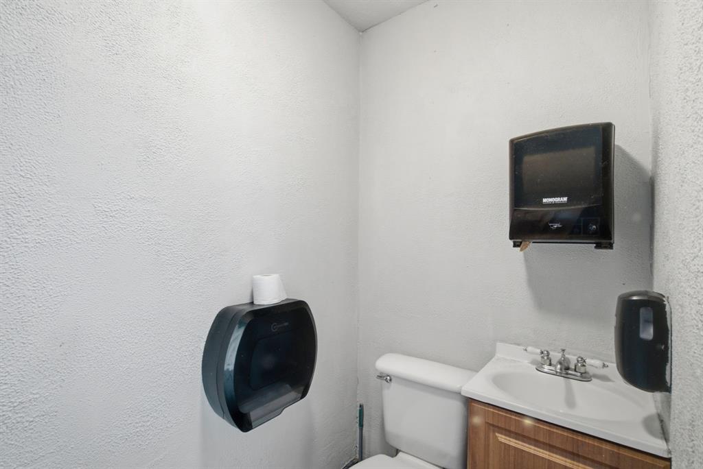 107 Briscoe Property Photo 23