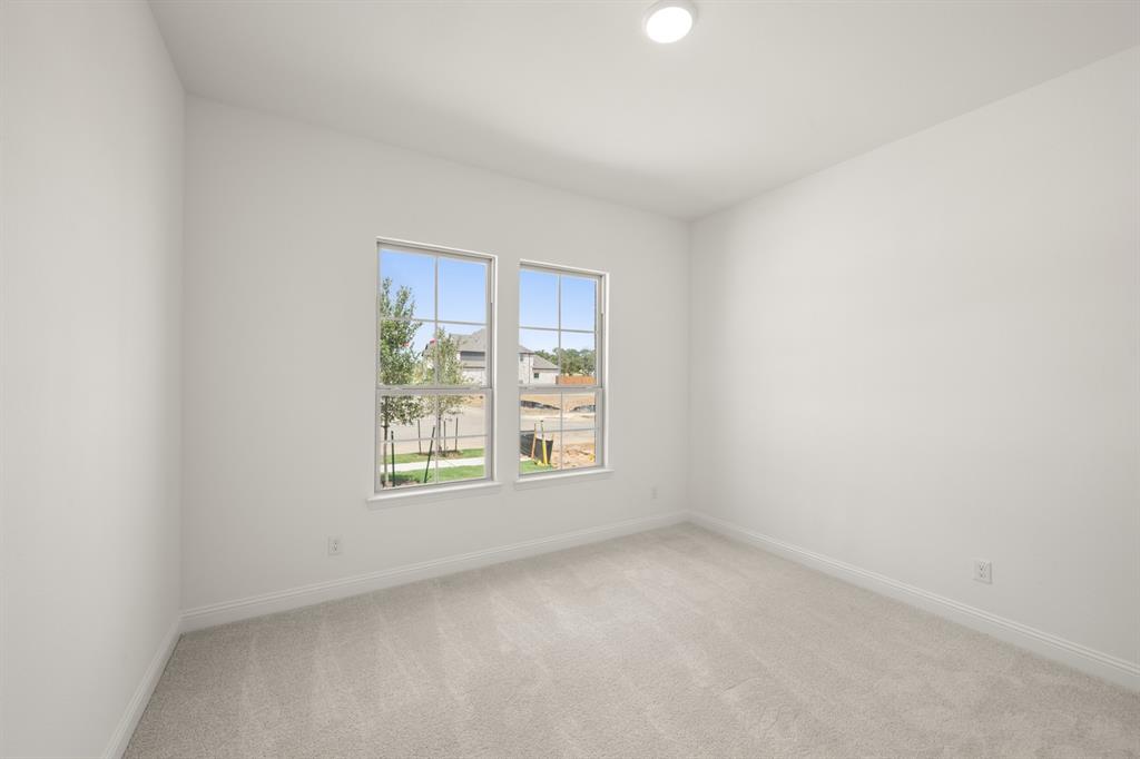 2662 Hot Springs Drive Property Photo 20