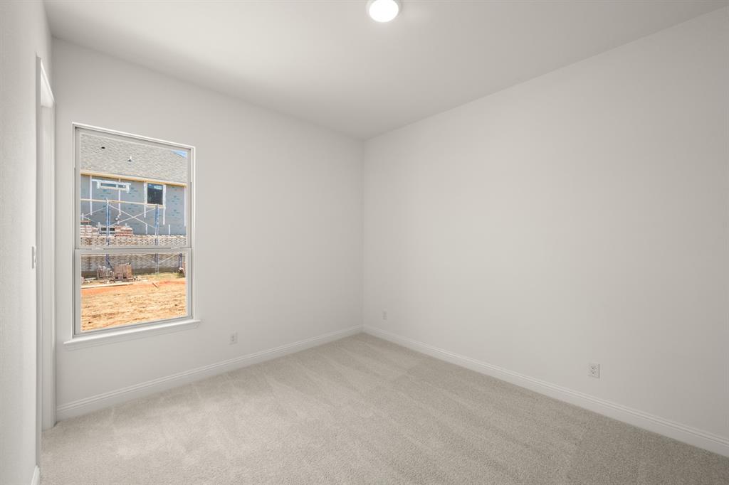 2662 Hot Springs Drive Property Photo 21