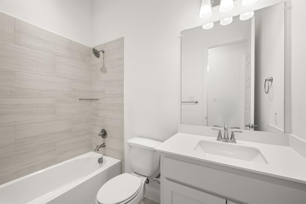 2662 Hot Springs Drive Property Photo 24