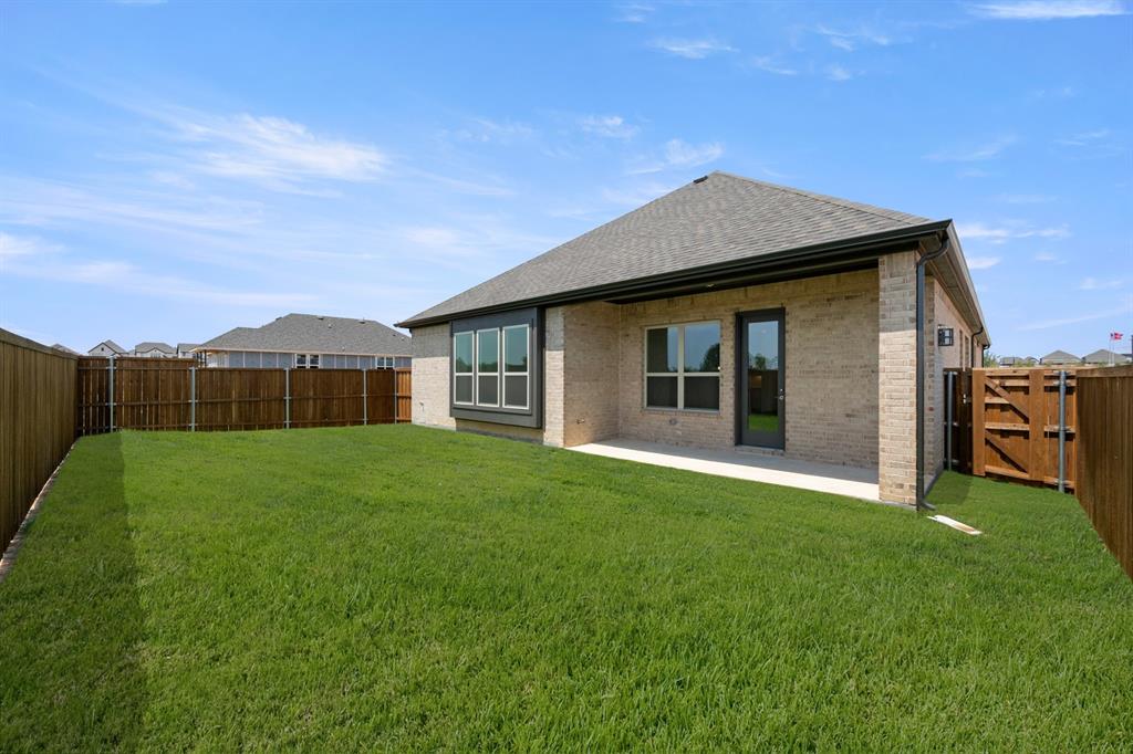 2662 Hot Springs Drive Property Photo 26