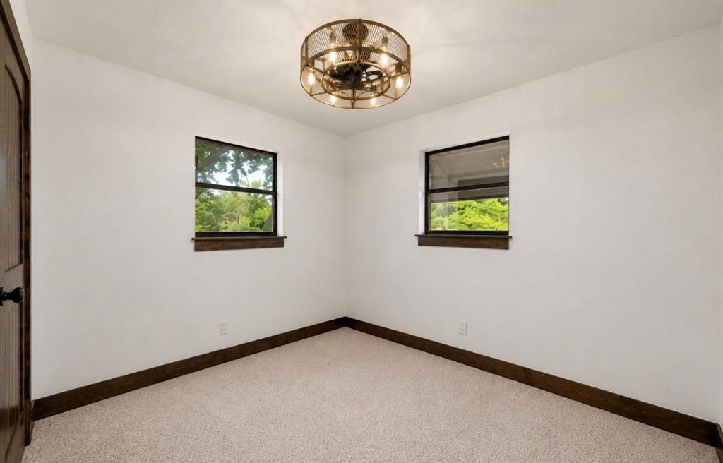 3296 Campbell Trail Property Photo 15