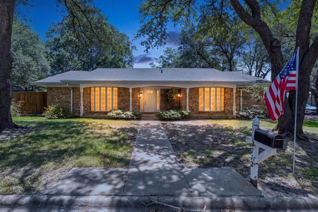 2712 Rix Street Property Photo 1