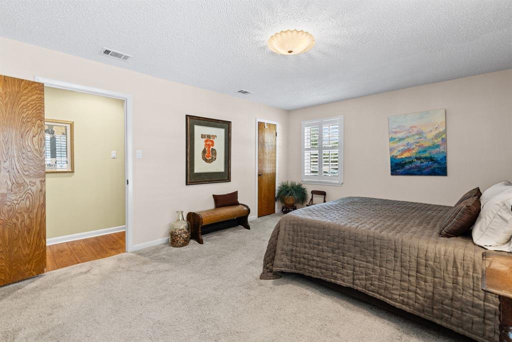 2712 Rix Street Property Photo 19