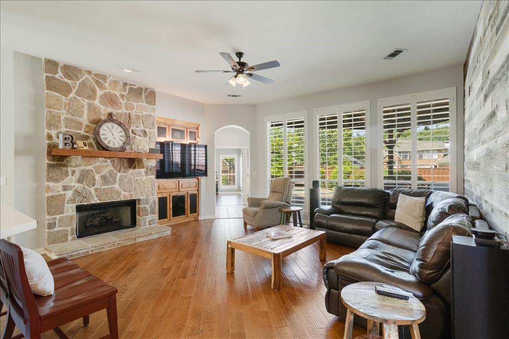 507 Hunters Creek Court Property Photo 8