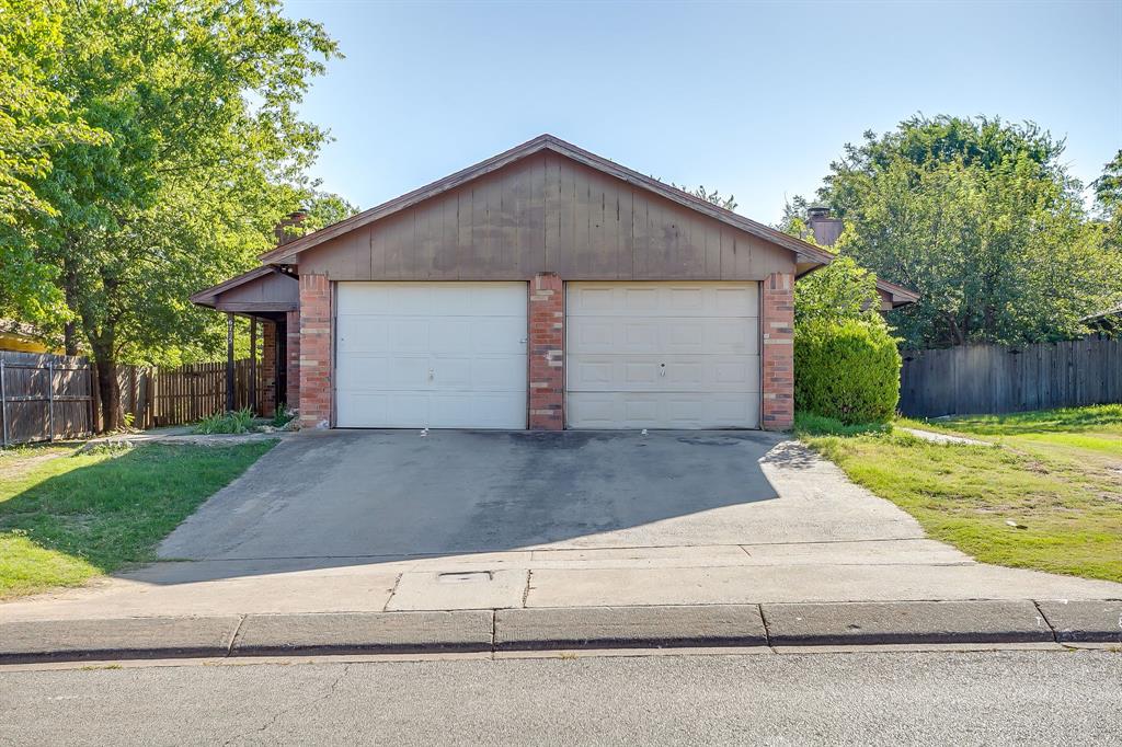 6725 Glenbrook Lane Property Photo 1