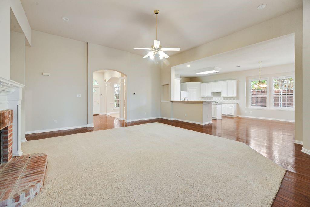 11781 Humberside Drive Property Photo 18