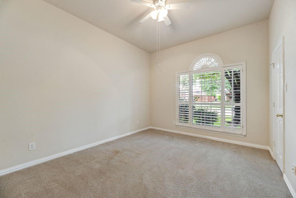11781 Humberside Drive Property Photo 20