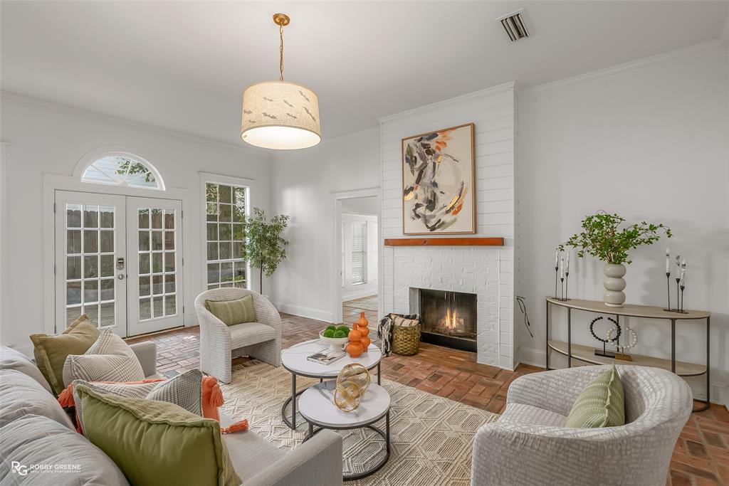 764 Delaware Street Property Photo 1