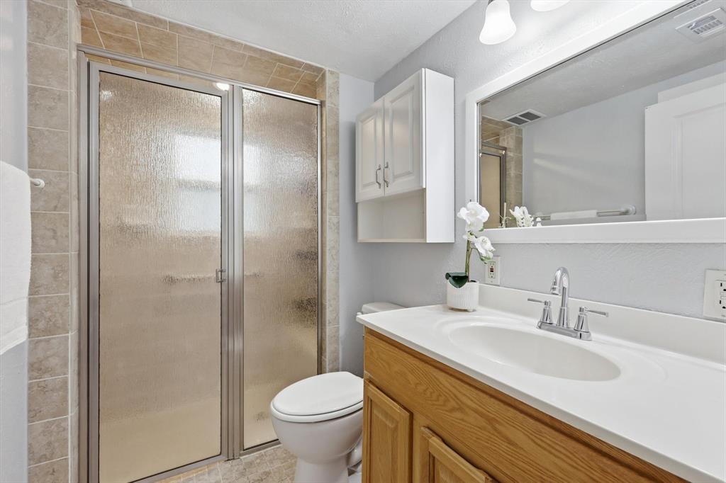 415 S Britain Road Property Photo 20