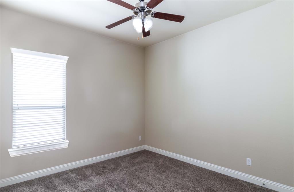 15613 Renshaw Way Property Photo 6