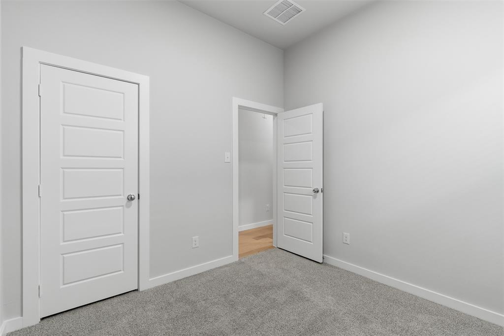3912 Sandstone Drive Property Photo 17