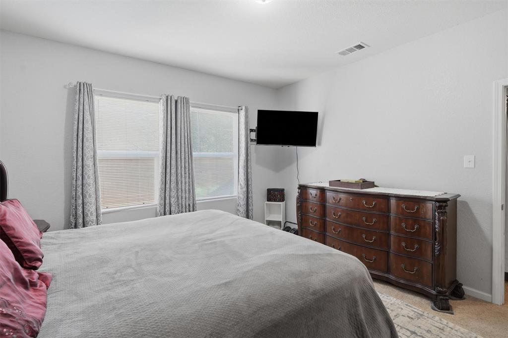 540 S Heights Drive Property Photo 19