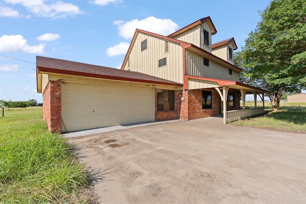 4709 W Fm 917 Property Photo 3