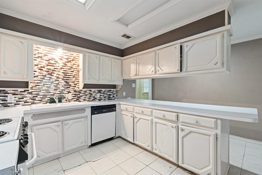 4709 W Fm 917 Property Photo 13