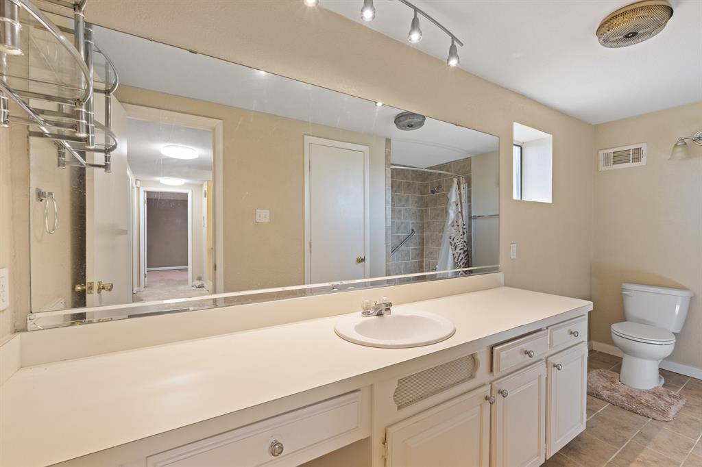 4709 W Fm 917 Property Photo 29