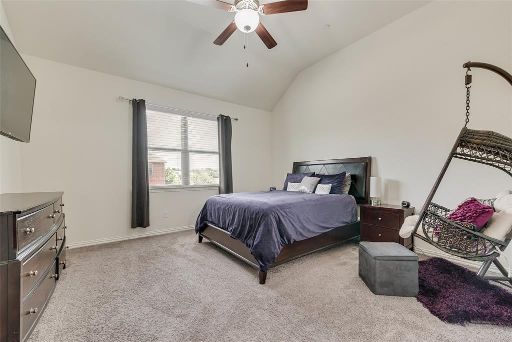 3704 Lantern Lane Property Photo 14