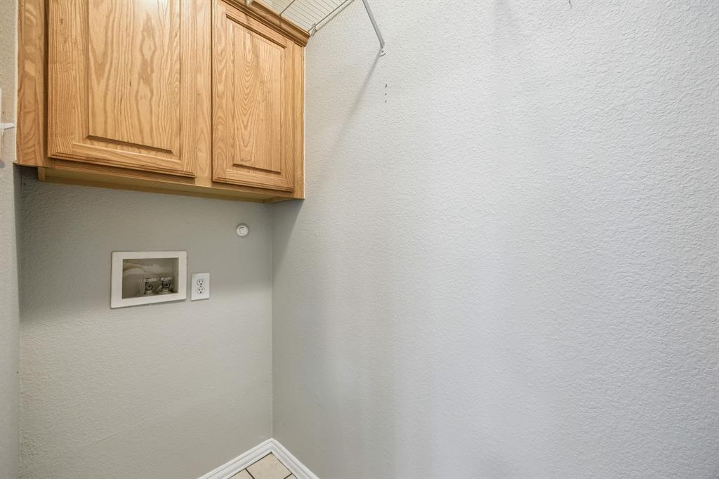 4217 Bent Oaks Drive Property Photo 11