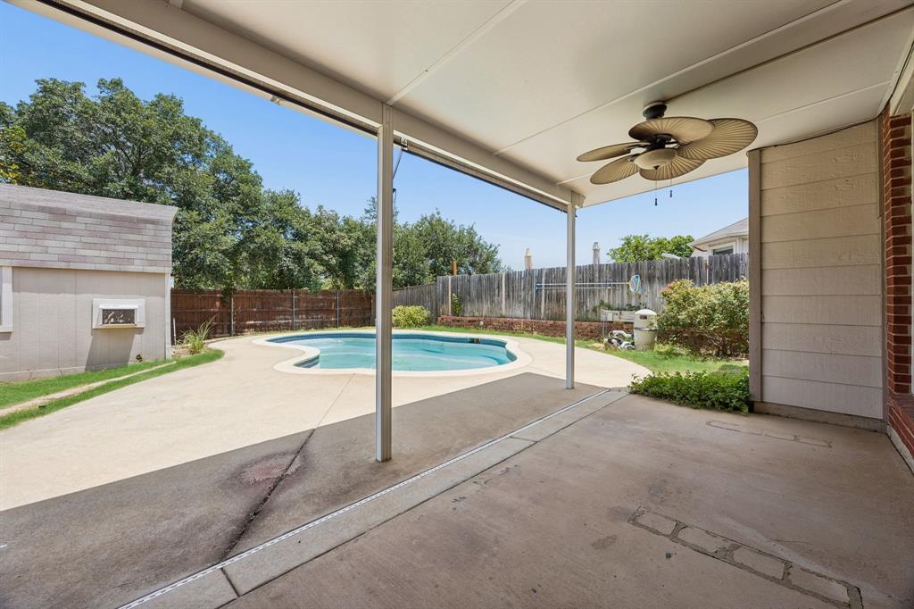 4217 Bent Oaks Drive Property Photo 23